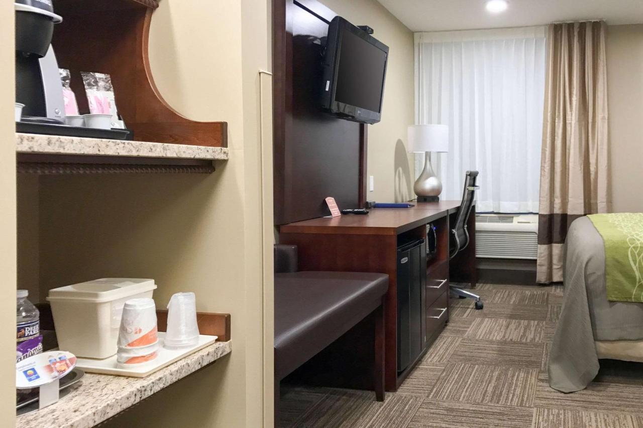 Giles Hotel Inn And Suites Pulaski Esterno foto