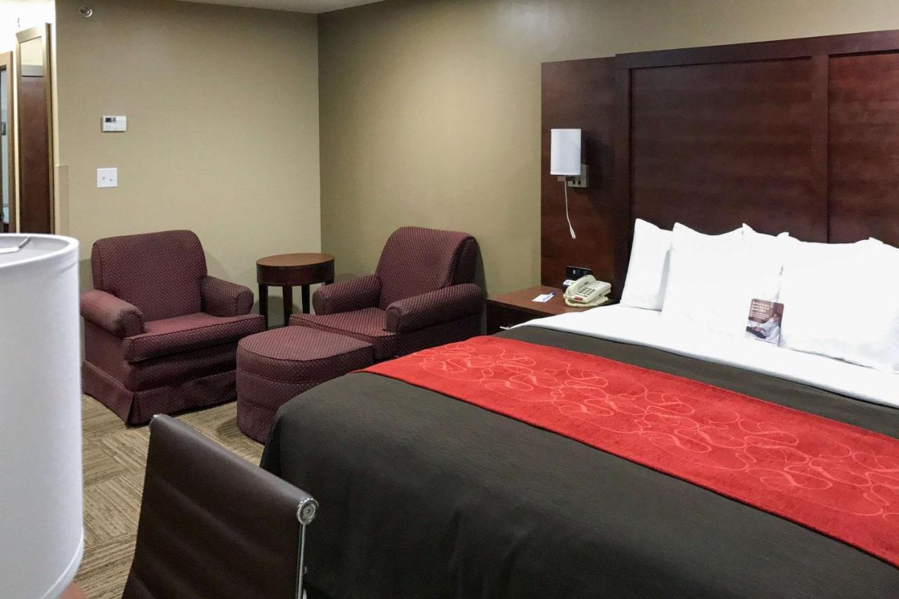 Giles Hotel Inn And Suites Pulaski Esterno foto