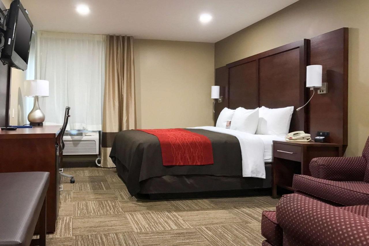 Giles Hotel Inn And Suites Pulaski Esterno foto