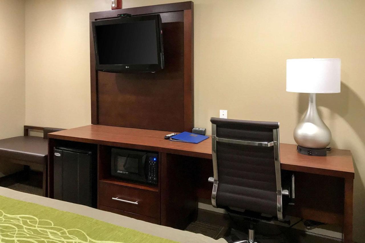 Giles Hotel Inn And Suites Pulaski Esterno foto