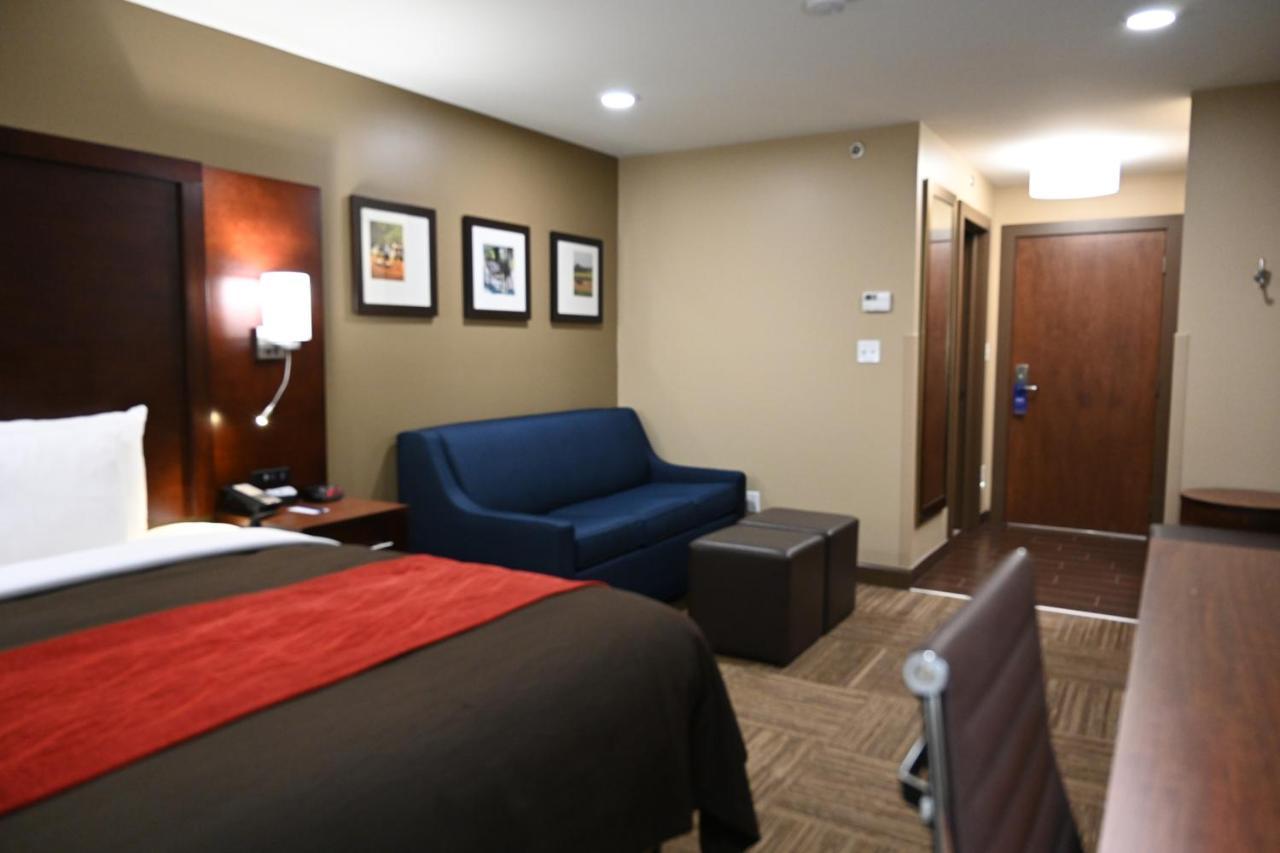 Giles Hotel Inn And Suites Pulaski Esterno foto
