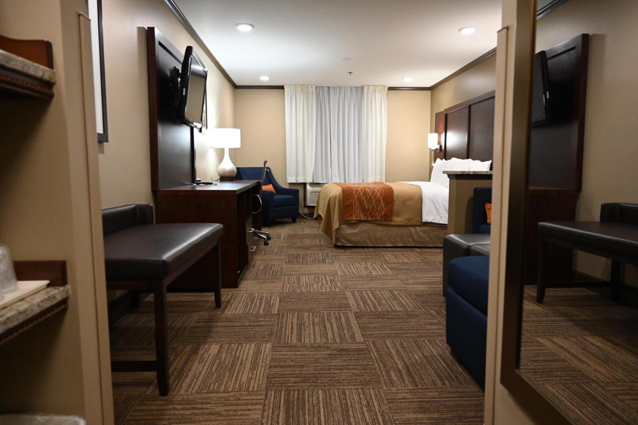 Giles Hotel Inn And Suites Pulaski Esterno foto