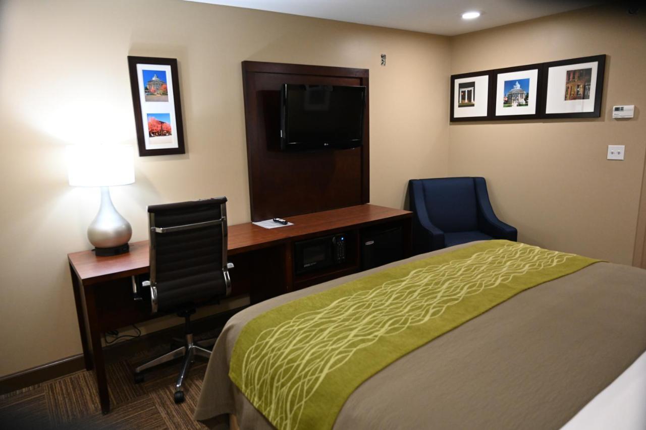 Giles Hotel Inn And Suites Pulaski Esterno foto