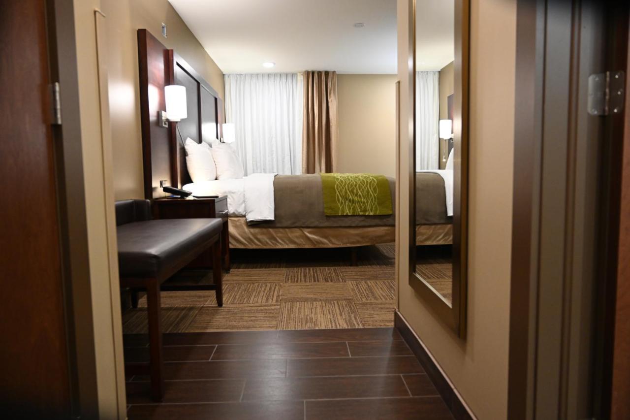 Giles Hotel Inn And Suites Pulaski Esterno foto