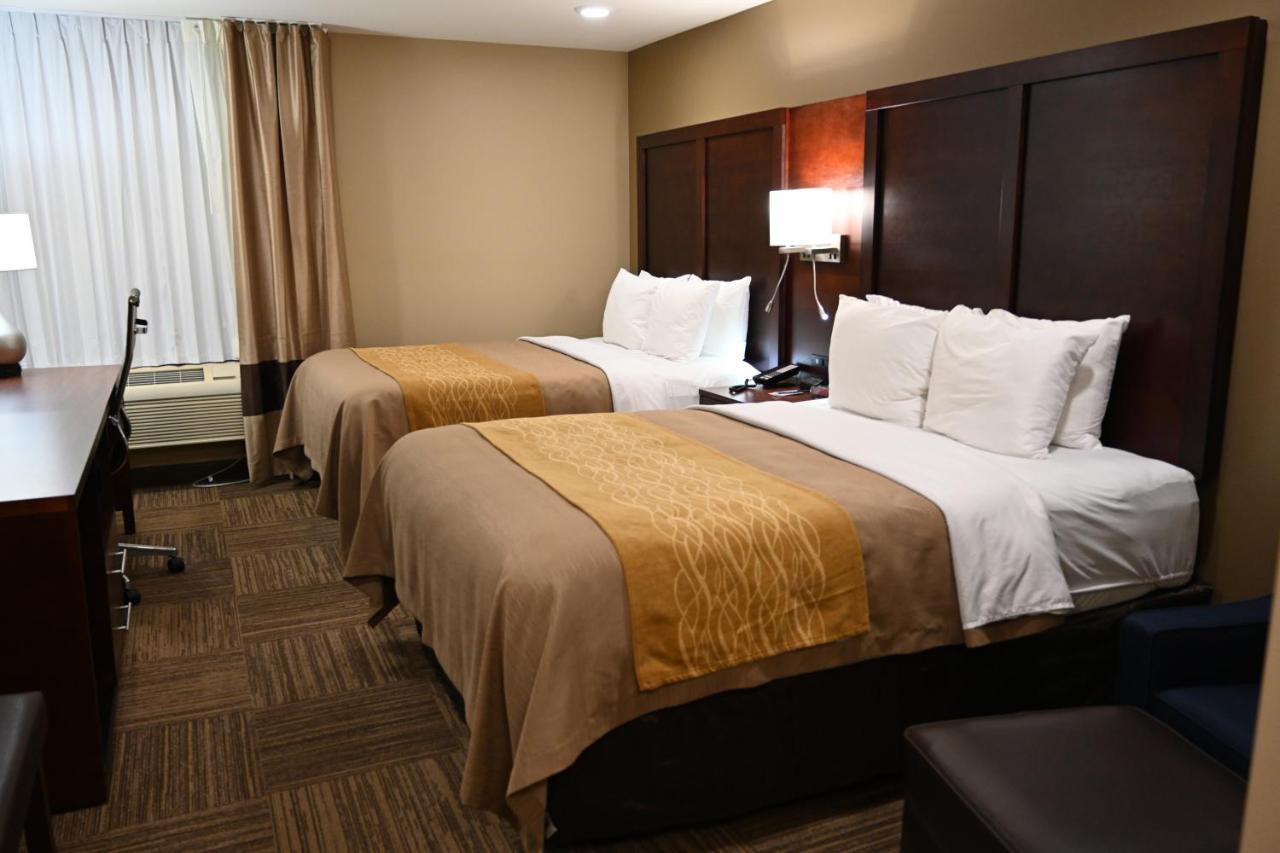 Giles Hotel Inn And Suites Pulaski Esterno foto