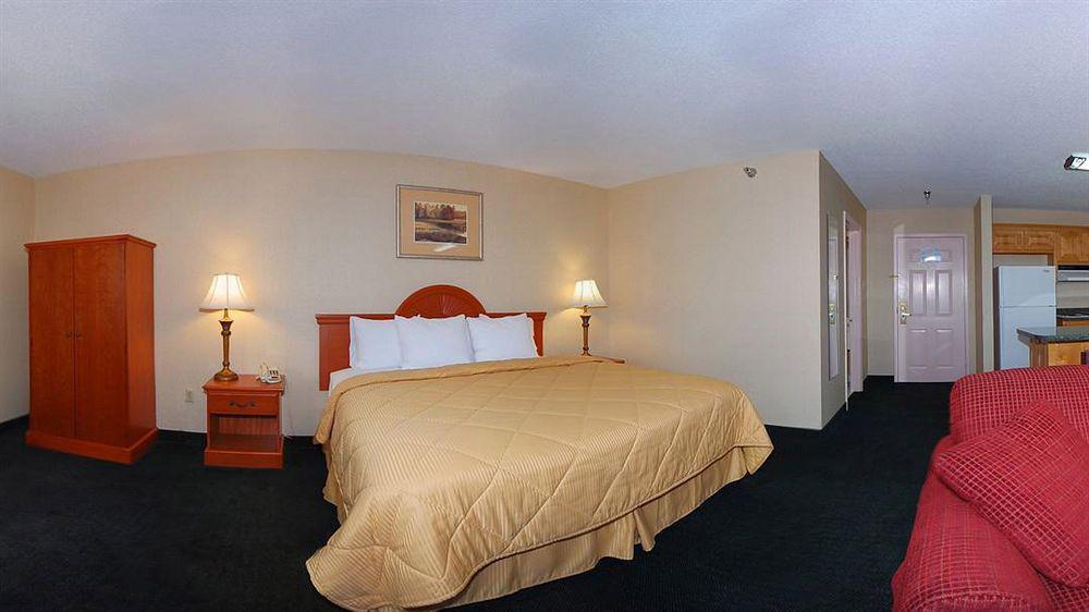 Giles Hotel Inn And Suites Pulaski Esterno foto